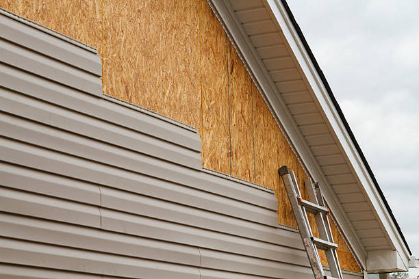 24/7 Emergency Vinyl Siding experts in Hillsboro, OH